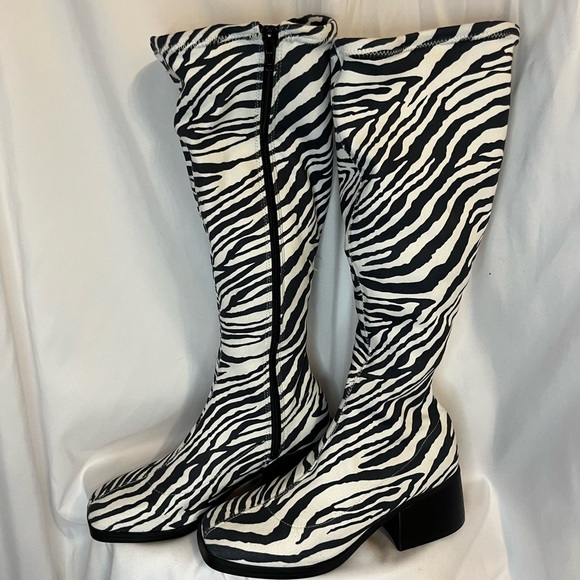 Shoes - Zebra heeled boots